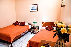 Hotel Suites Costa de Oro