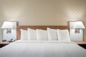 English Inn of Charlottesville