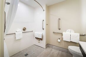 English Inn of Charlottesville