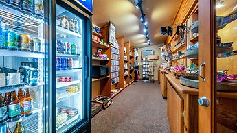 Callahan's Mountain Lodge