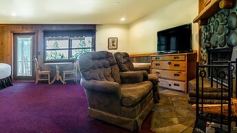 Callahan's Mountain Lodge