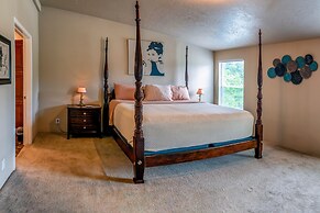 Callahan's Mountain Lodge