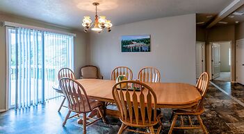 Callahan's Mountain Lodge