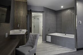 voco Niagara Falls - The Cadence by IHG