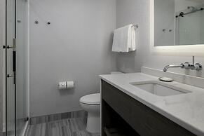 voco Niagara Falls - The Cadence by IHG