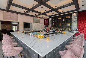 voco Niagara Falls - The Cadence by IHG