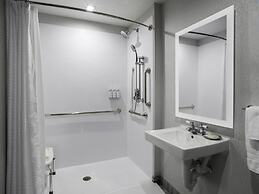 voco Niagara Falls - The Cadence by IHG