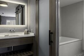 voco Niagara Falls - The Cadence by IHG