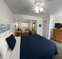 Hontoon Landing Resort & Marina