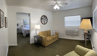 Hontoon Landing Resort & Marina