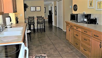 Hontoon Landing Resort & Marina