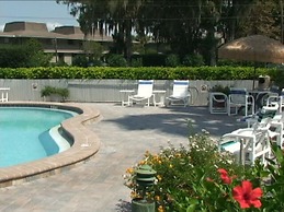 Hontoon Landing Resort & Marina