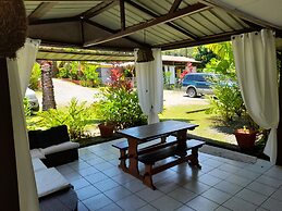 El Colibri Rojo Hotel Cabinas