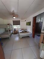 El Colibri Rojo Hotel Cabinas