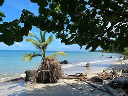 El Colibri Rojo Hotel Cabinas