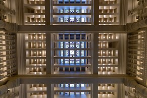 Hotel Maison Yakima Tapestry Collection by Hilton