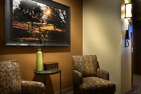 Hotel Maison Yakima Tapestry Collection by Hilton