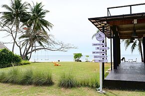Saphli Villa Beach Resort