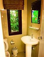 Saphli Villa Beach Resort