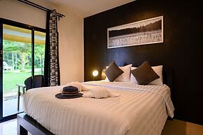 Saphli Villa Beach Resort