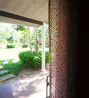 Saphli Villa Beach Resort