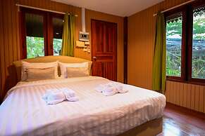 Saphli Villa Beach Resort