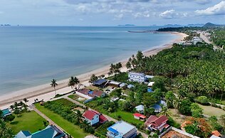 Saphli Villa Beach Resort