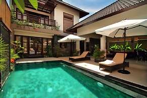 Gili Pearl Villa