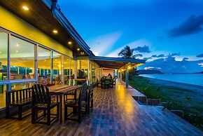 Starlight Beach Resort Chumphon