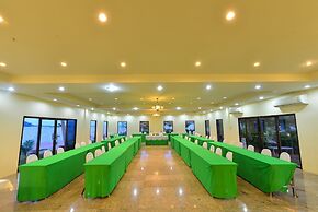 Starlight Beach Resort Chumphon