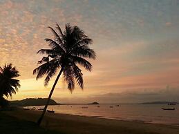 Starlight Beach Resort Chumphon