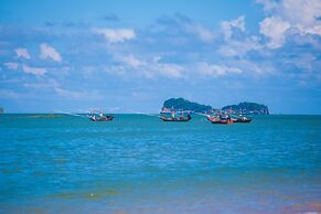 Starlight Beach Resort Chumphon