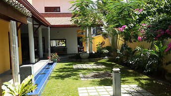 Imagine Villa Hotel