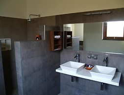 Imagine Villa Hotel
