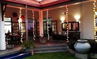 Imagine Villa Hotel