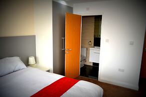 Heathrow Traveller B&B