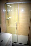 Heathrow Traveller B&B