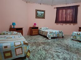 Gipsy Ranch Rooms - Hostel