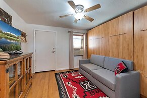 Stone Lizard Lodging