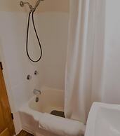 Stone Lizard Lodging