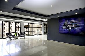 The Nicol Hotel and Apartments