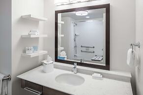 Hampton Inn & Suites by Hilton Atlanta Perimeter Dunwoody