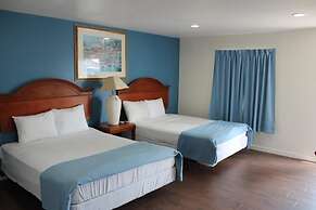 Oceanside Inn and Suites