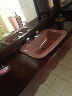 Green Mountains Hotel