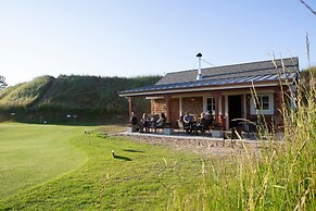 McMenamins Gearhart Hotel