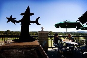 McMenamins Gearhart Hotel