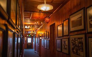 McMenamins Gearhart Hotel