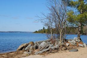 Pine Lodge