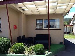 Lantern Court Motel