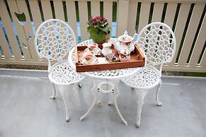 Tairoa Lodge & Cottage